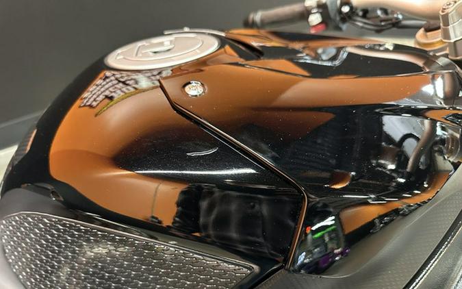 2021 BMW S 1000 R Black Storm Metallic
