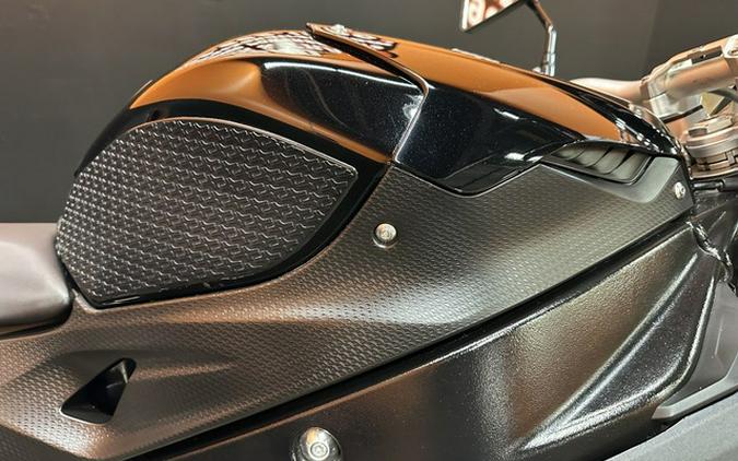 2021 BMW S 1000 R Black Storm Metallic