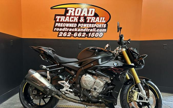 2021 BMW S 1000 R Black Storm Metallic