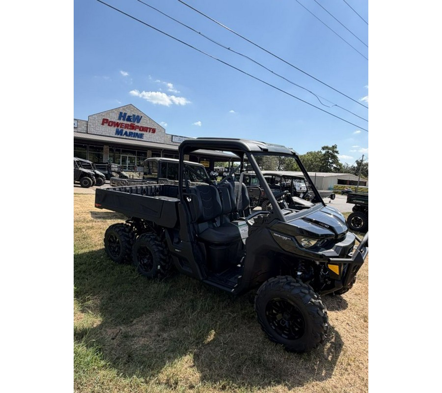2026 Can-Am® Defender 6x6 XT HD10