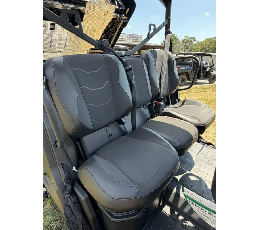 2026 Can-Am® Defender 6x6 XT HD10