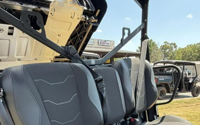 2026 Can-Am® Defender 6x6 XT HD10