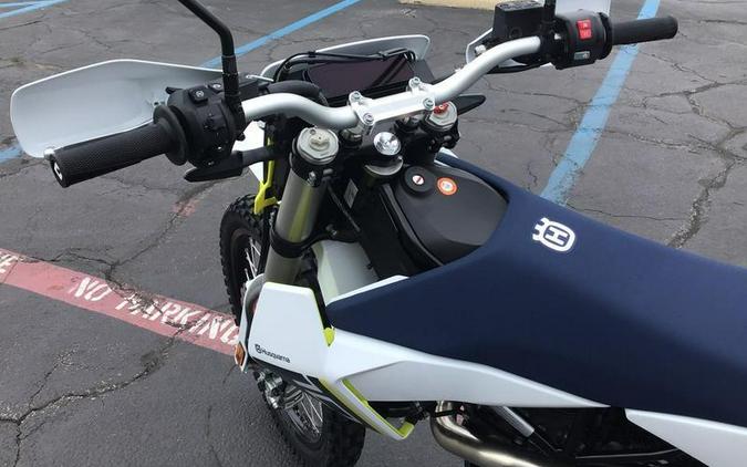 2027 HUSQVARNA 701 ENDURO
