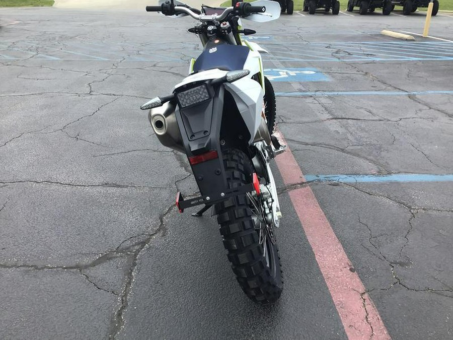 2027 HUSQVARNA 701 ENDURO