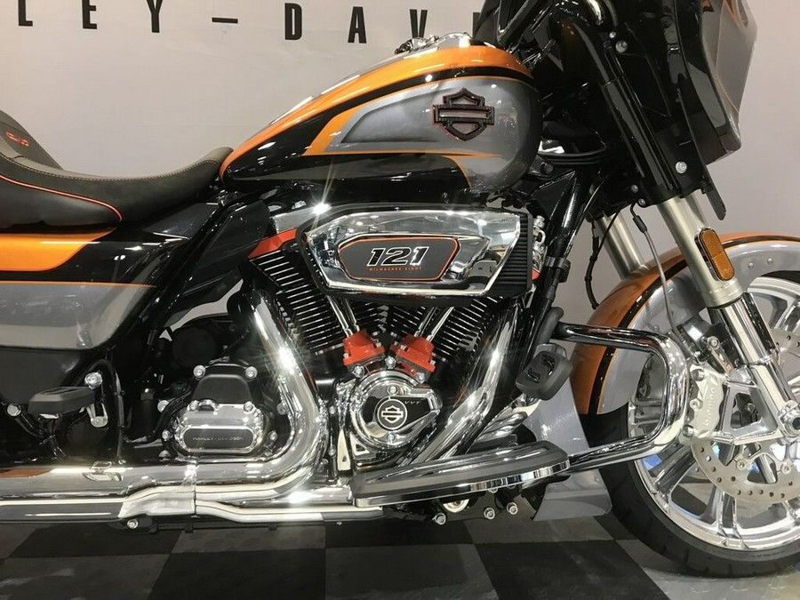 Harley-Davidson® CVO Street Glide 2026