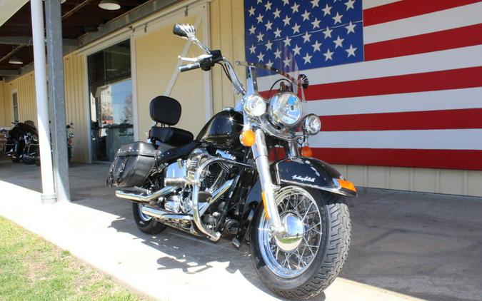 2016 Harley-Davidson® FLSTC - Heritage Softail® Classic