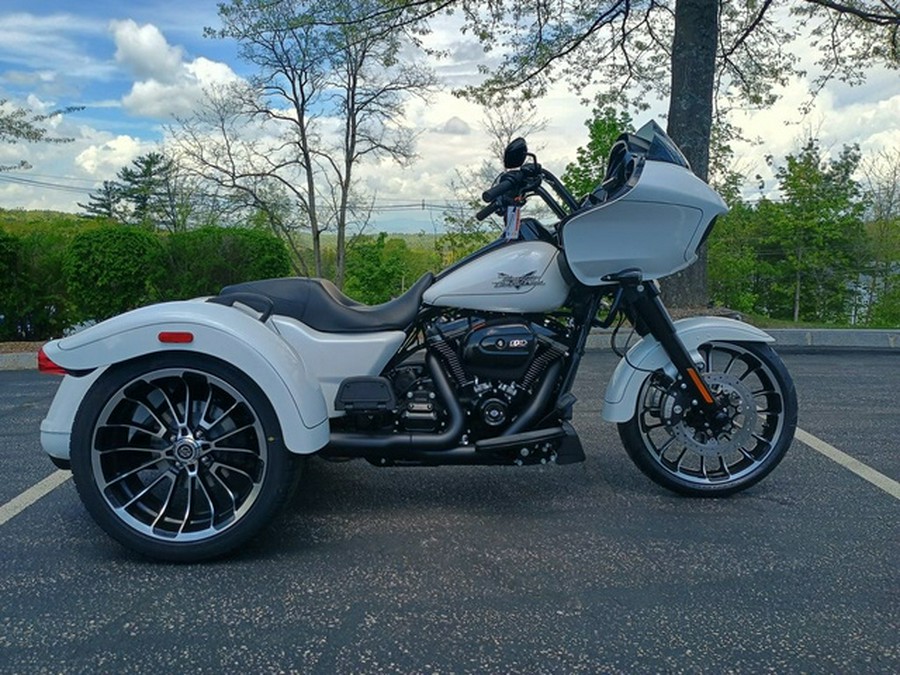 2025 Harley-Davidson FLTRT - Road Glide 3