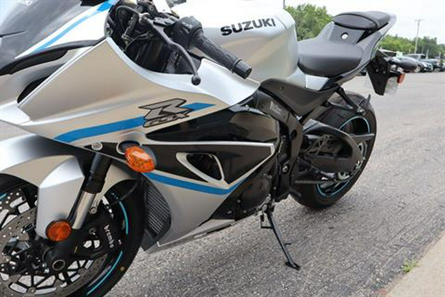 2025 Suzuki GSX-R1000