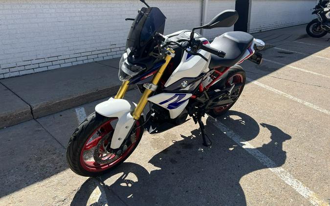 2022 BMW G 310 R Kyanite Blue Metallic