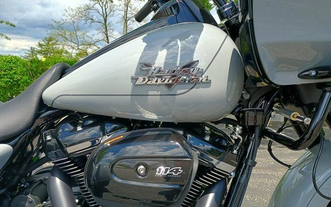 2025 Harley-Davidson FLTRT - Road Glide 3