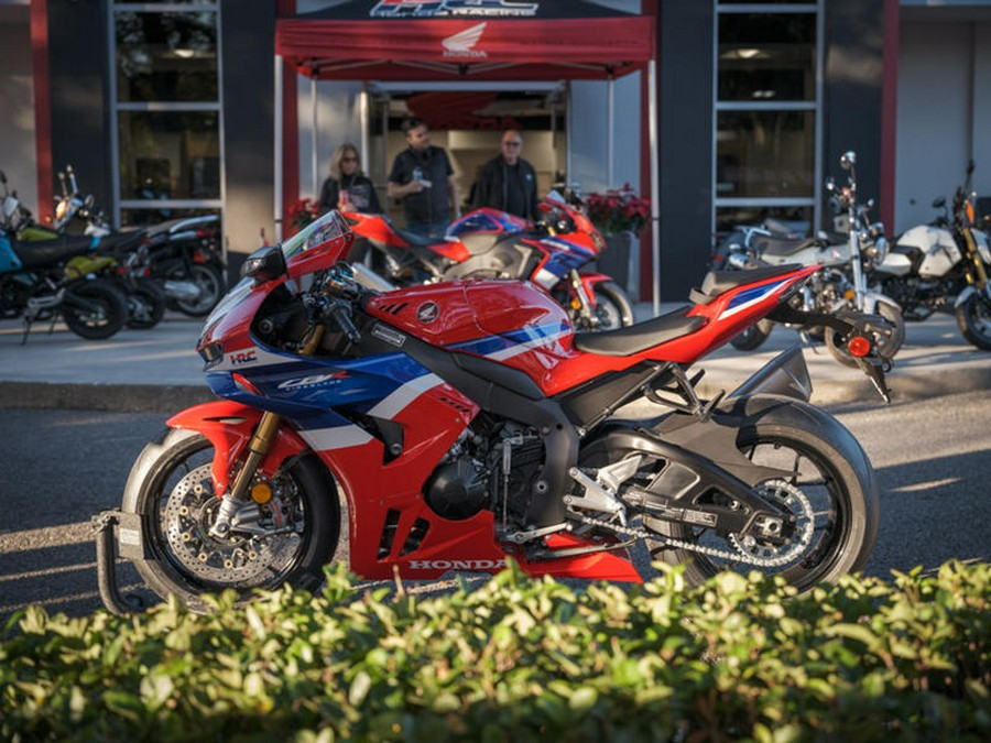 2025 Honda® CBR1000RR-R Fireblade SP