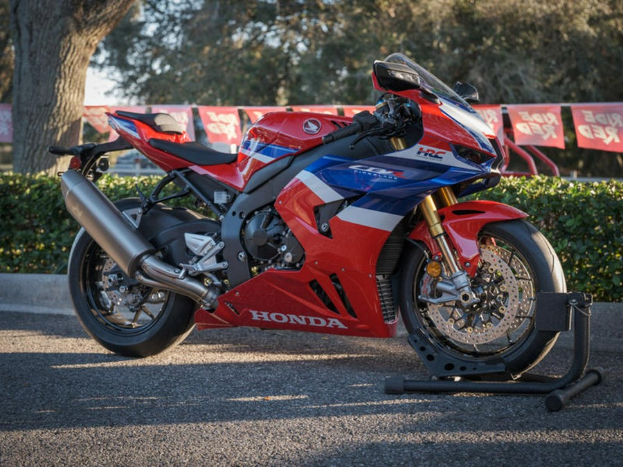 2025 Honda® CBR1000RR-R Fireblade SP