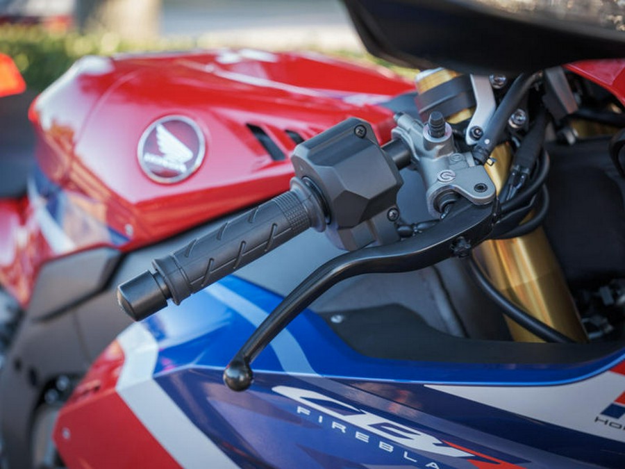 2025 Honda® CBR1000RR-R Fireblade SP