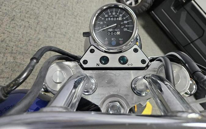 2002 Suzuki VZ800K2 MARAUDER