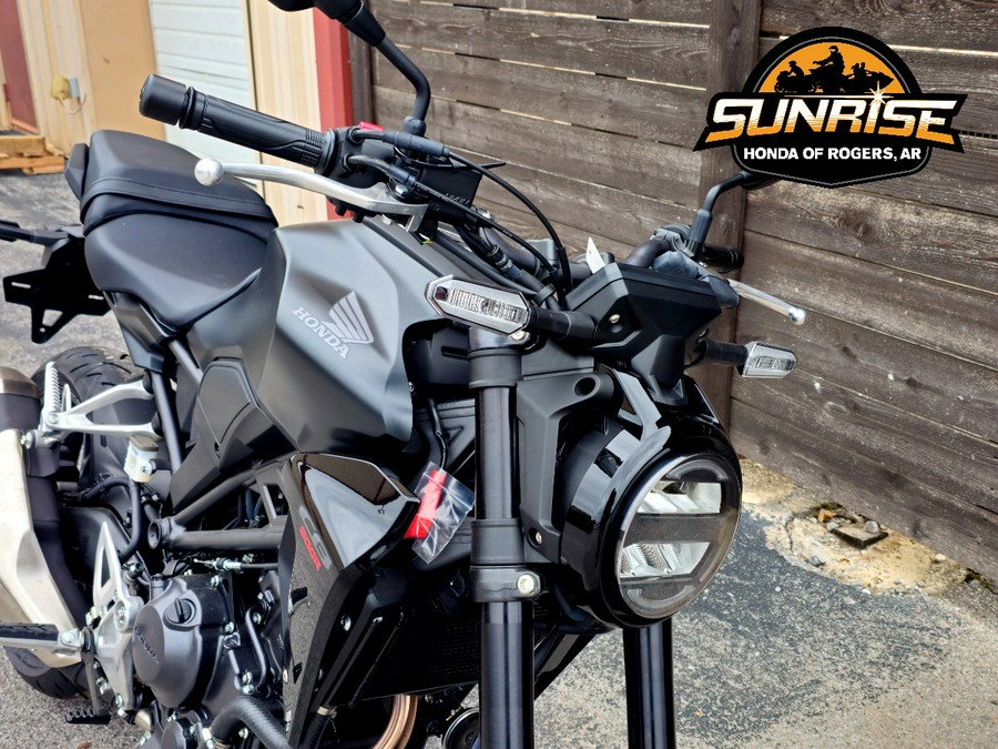 2025 Honda CB300R ABS