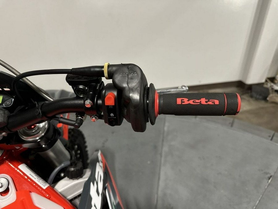 2026 BETA Xtrainer 300