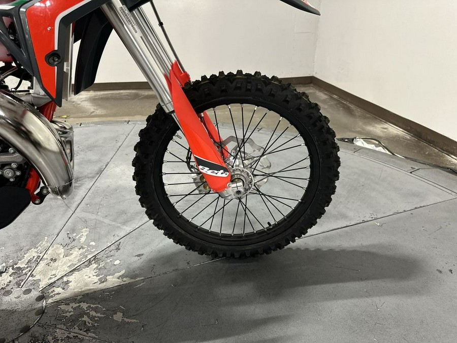 2026 BETA Xtrainer 300