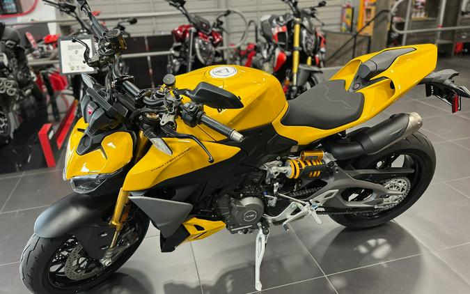 2026 Ducati Streetfighter V2 S