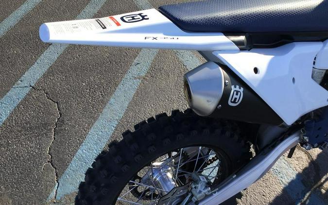 2025 HUSQVARNA FX 350