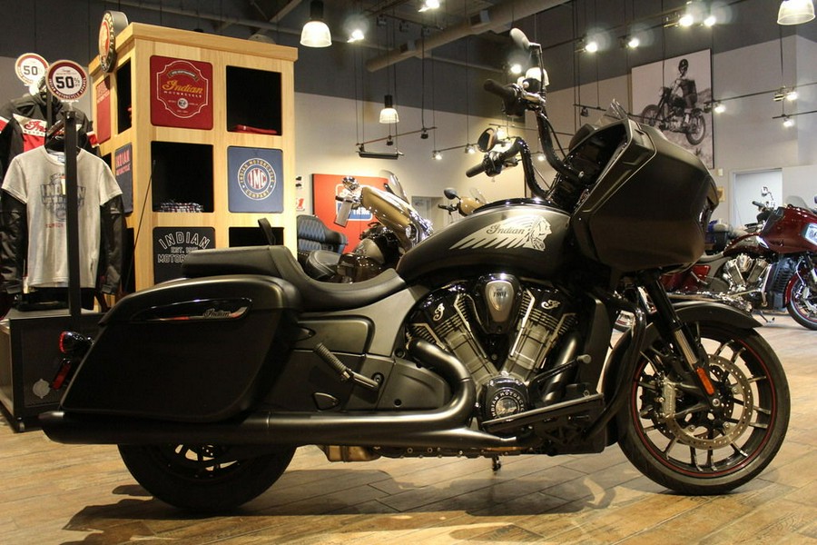 2023 Indian Motorcycle® Challenger Dark Horse®