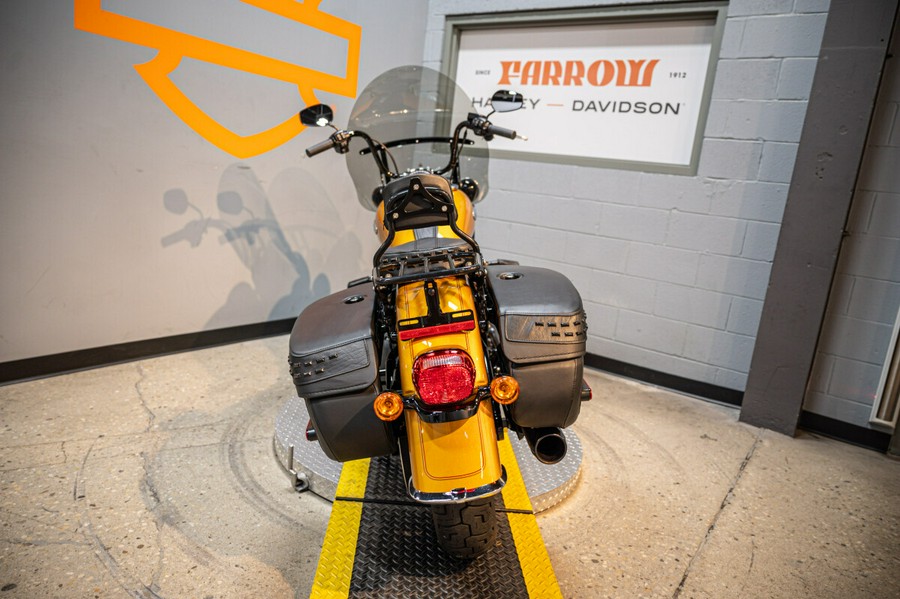 2023 Harley-Davidson Softail Heritage Classic Cruiser FLHCS