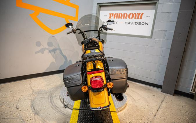 2023 Harley-Davidson Softail Heritage Classic Cruiser FLHCS
