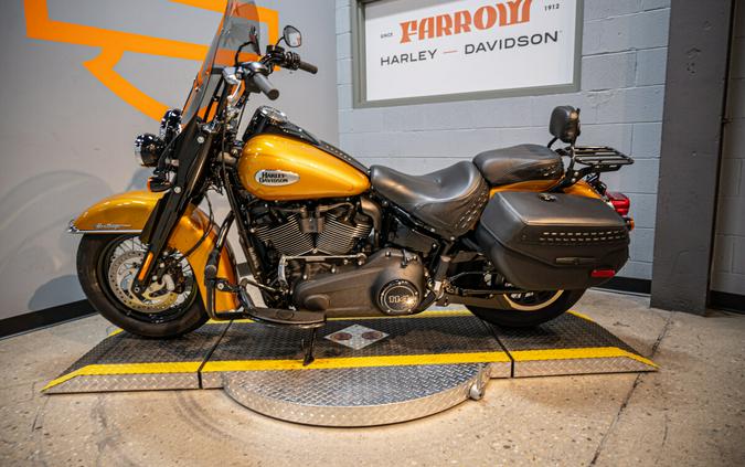 2023 Harley-Davidson Softail Heritage Classic Cruiser FLHCS