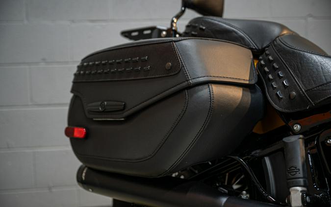 2023 Harley-Davidson Softail Heritage Classic Cruiser FLHCS