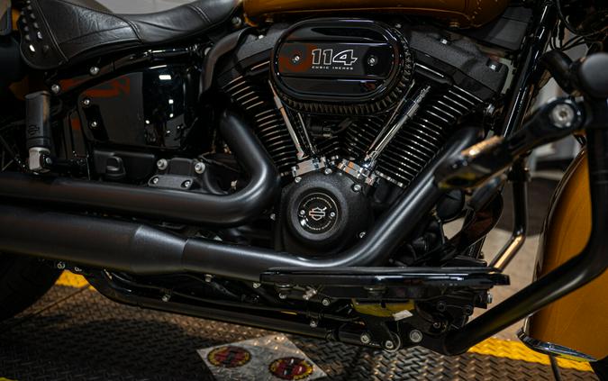 2023 Harley-Davidson Softail Heritage Classic Cruiser FLHCS