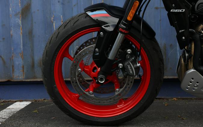 2026 Triumph Trident 660 Triple Tribute