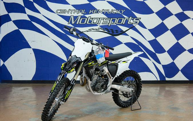 2026 TF450-X - Triumph
