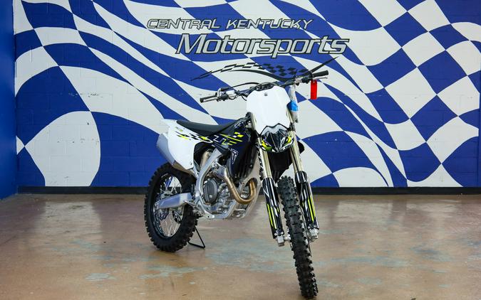 2026 TF450-X - Triumph
