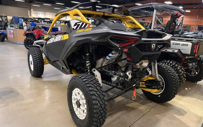 2024 Can-Am™ Maverick R X