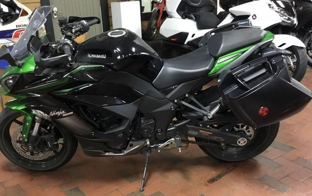 2023 Kawasaki Ninja® 1000SX