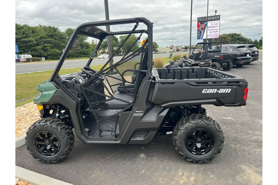 2026 Can-Am Defender DPS HD7