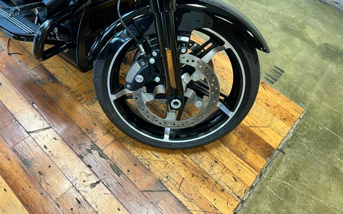 Used 2025 Harley-Davidson Street Glide Grand American Touring Motorcycle For Sale Near Memphis, TN