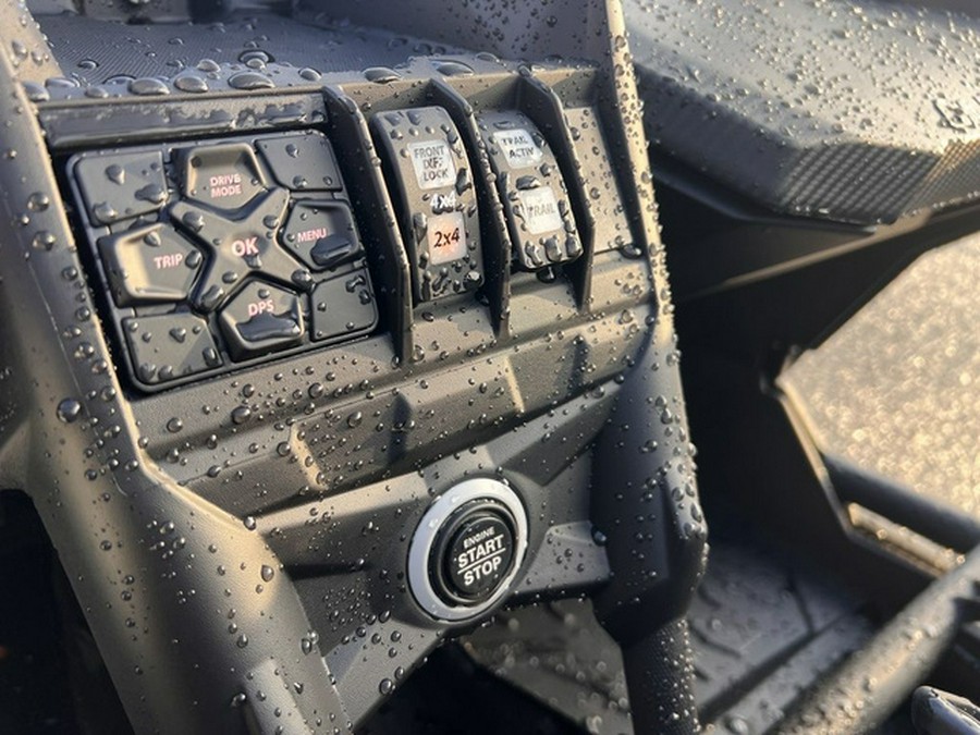 2026 Can-Am Maverick X3 DS Turbo Scandi Blue & Orange Crush