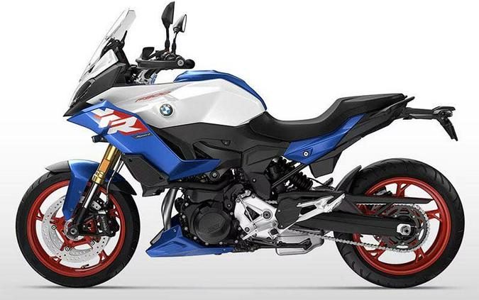 2026 BMW F 900 XR