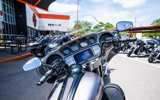 2019 Harley-Davidson CVO Limited MAG GRAY FADE