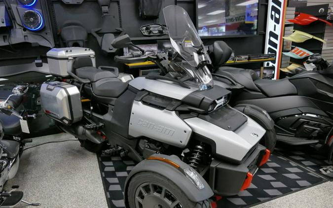 2025 Can-Am Canyon? XT