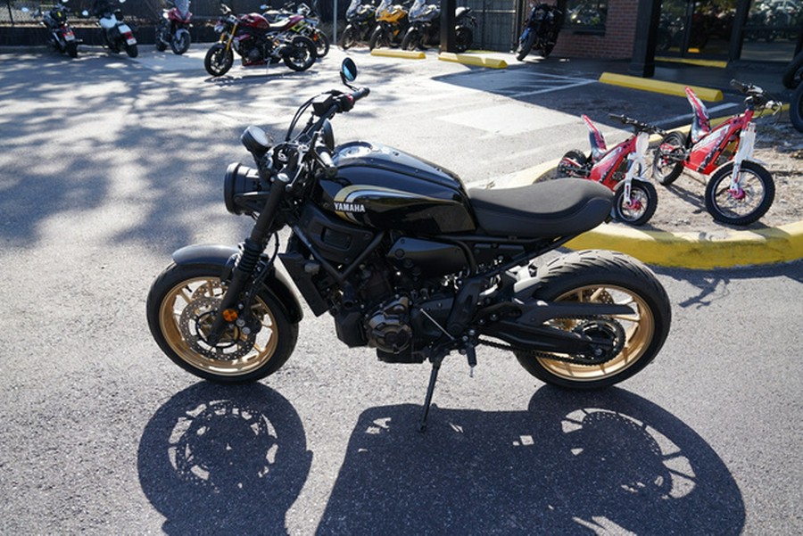 2023 Yamaha XSR 700