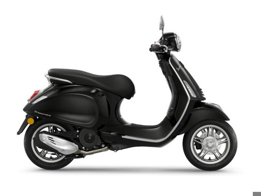 2025 Vespa Primavera 150
