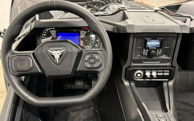 2023 Polaris Slingshot® Slingshot® S with Technology Package 1 AutoDrive