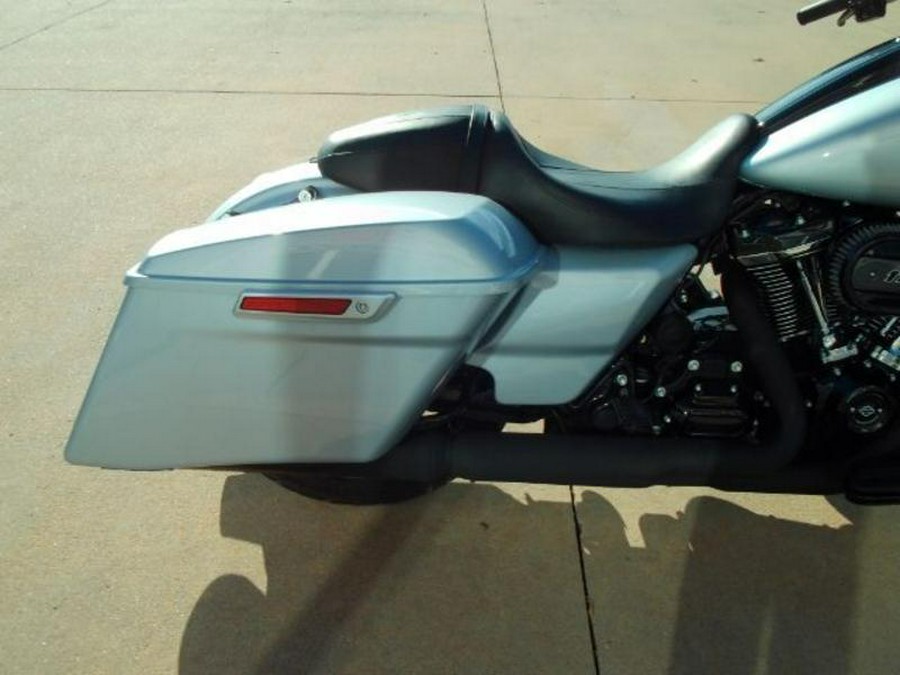 2023 Harley-Davidson® FLHXS STREET GLIDE SPECIAL