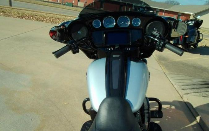 2023 Harley-Davidson® FLHXS STREET GLIDE SPECIAL