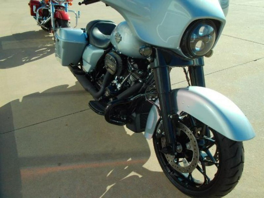 2023 Harley-Davidson® FLHXS STREET GLIDE SPECIAL