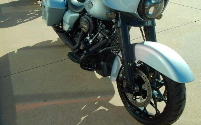 2023 Harley-Davidson® FLHXS STREET GLIDE SPECIAL