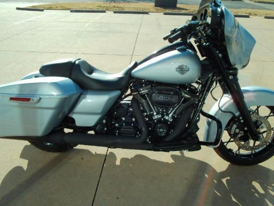 2023 Harley-Davidson® FLHXS STREET GLIDE SPECIAL