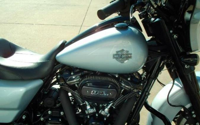 2023 Harley-Davidson® FLHXS STREET GLIDE SPECIAL
