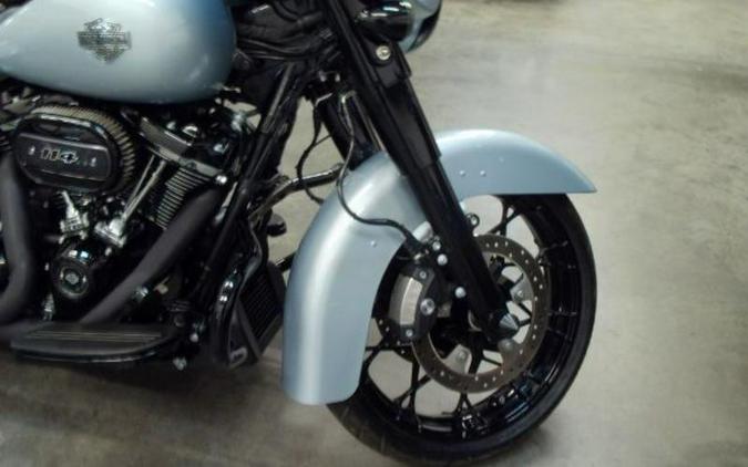 2023 Harley-Davidson® FLHXS STREET GLIDE SPECIAL